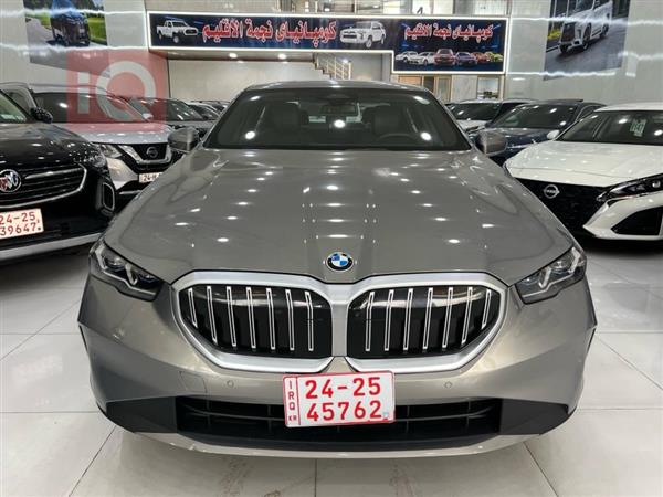 بی ئێم دەبڵیو سیریەس 5 2024  بۆ فرۆشتن لە عێراق - زاخۆ